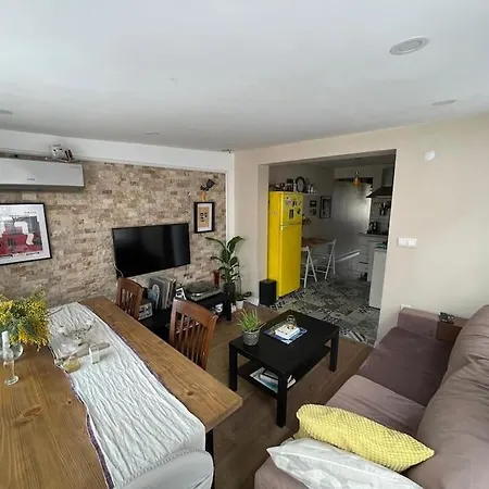 Terrace Flat In The Kadikoy Center * Isztambul