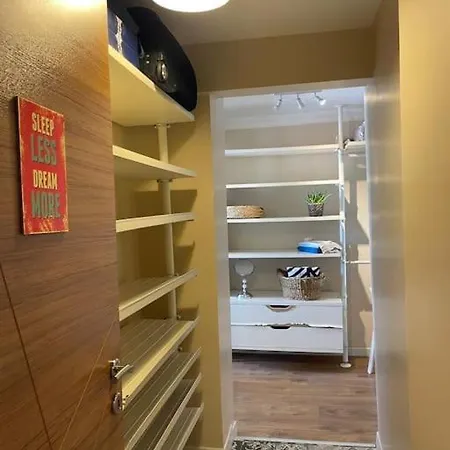 Terrace Flat In The Kadikoy Center * 이스탄불